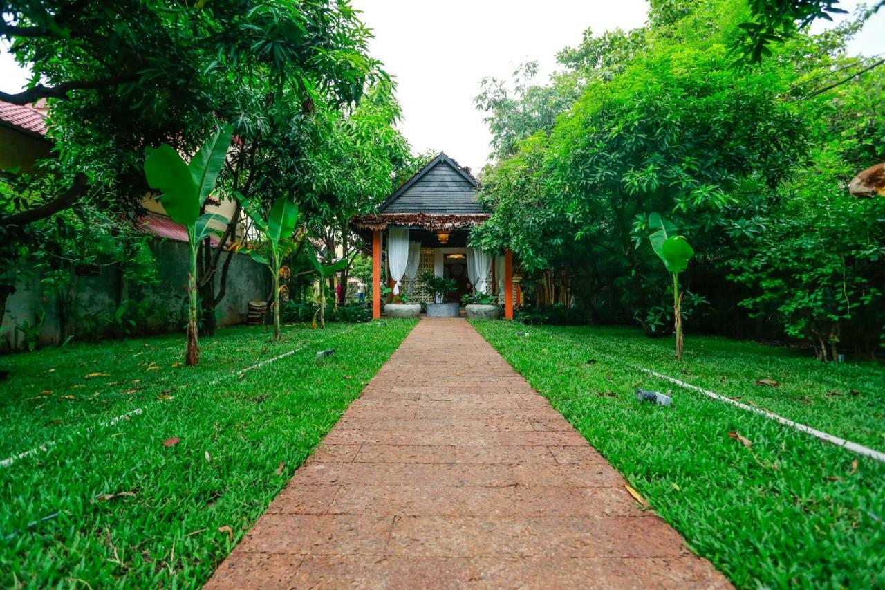 Home Indochine D'Angkor Hotel Siem Reap Exterior photo